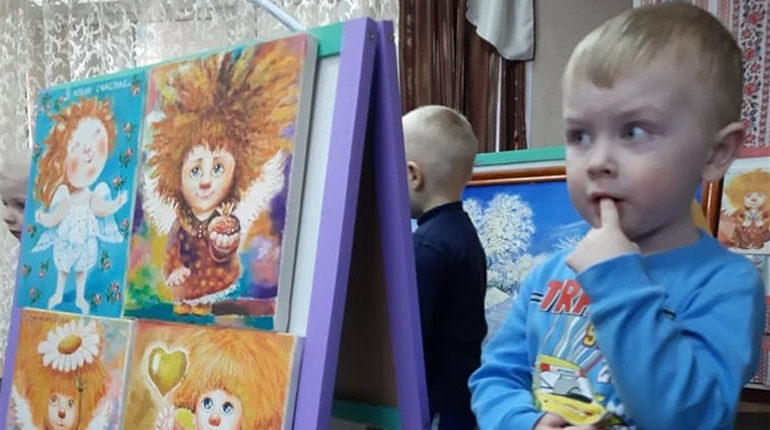 В дитсадку "Теремок" працює виставка художниці із Новознам'янського старостинського округу