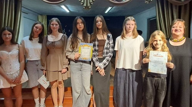 Талановита молодь Старокостянтинова: у музичній школі відзначили переможців конкурсів