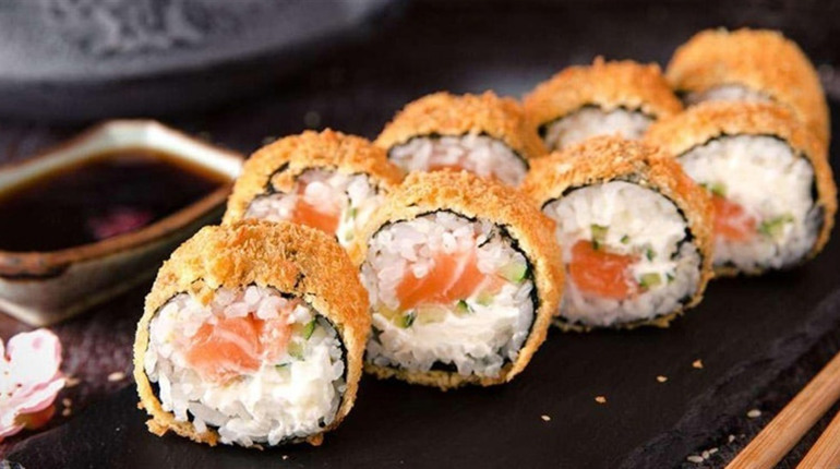 Гарячі роли від SushiPizza 39