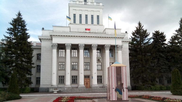 Бюджет міста почав тріщати