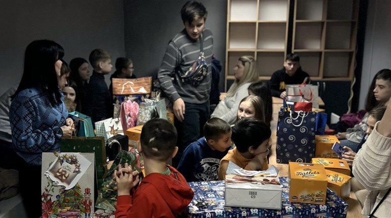 Новокаховська МВА та ГО «Fort Volunteer» провели майстер-клас з подарунками для учнів Нової Каховки