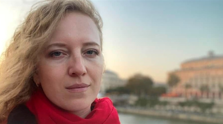 Російський обстріл Києва зруйнував квартиру співзасновниці херсонського медіа Кавун.City