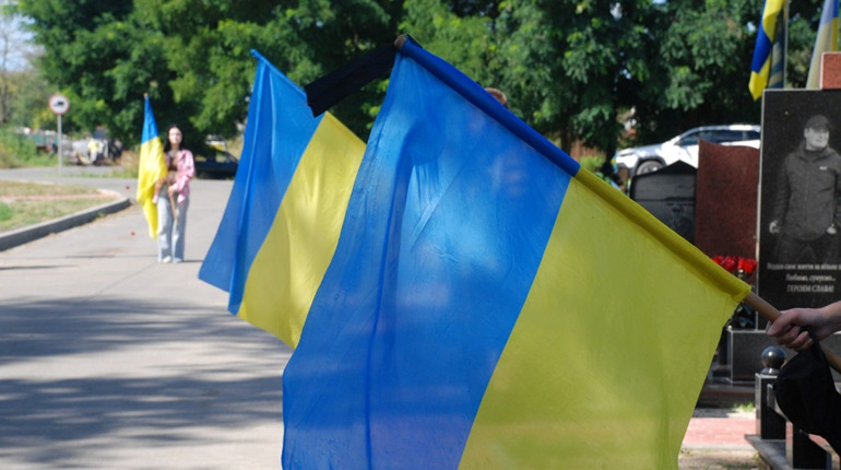 На Алеї Слави попращались із шосткинецем, який героїчно загинув на Покровському напрямку