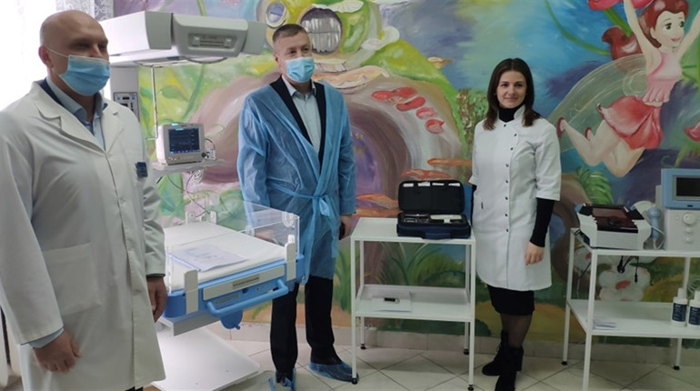 У дитячу лікарню в Фастові передали необхідне обладнання для немовлят