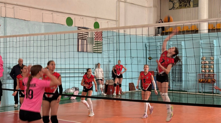 Первомайські волейболістки у фіналі: домашня перемога в останньому турі в лізі ЮРВІАЛ