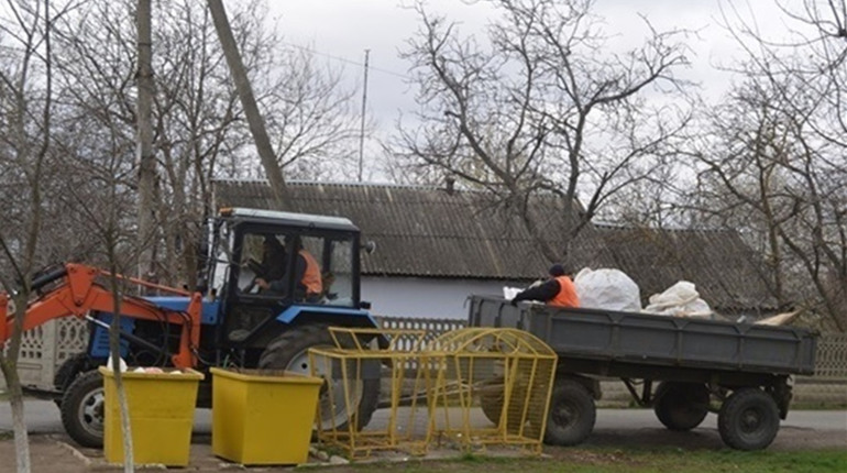 У Біляївці планують підвищити тариф на послугу вивозу сміття: на скільки він зросте, та які причини