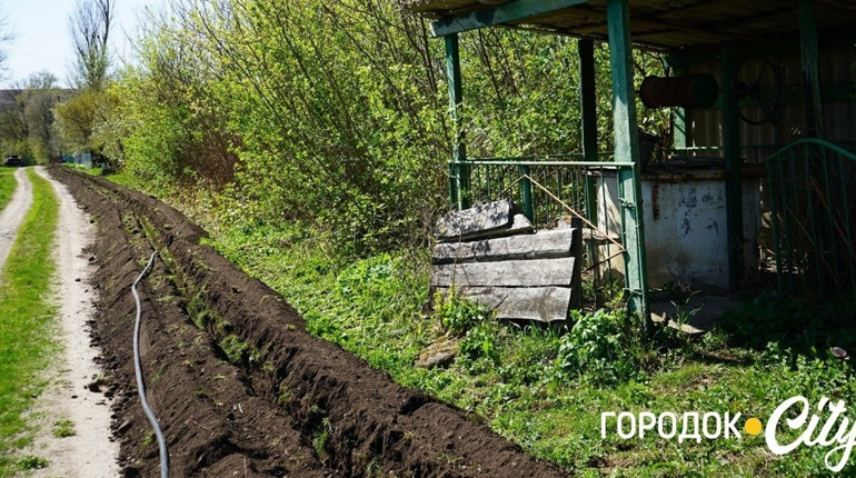 У селі Клинове Сатанівської громади за понад 2 мільйони гривень прокладуть новий водогін