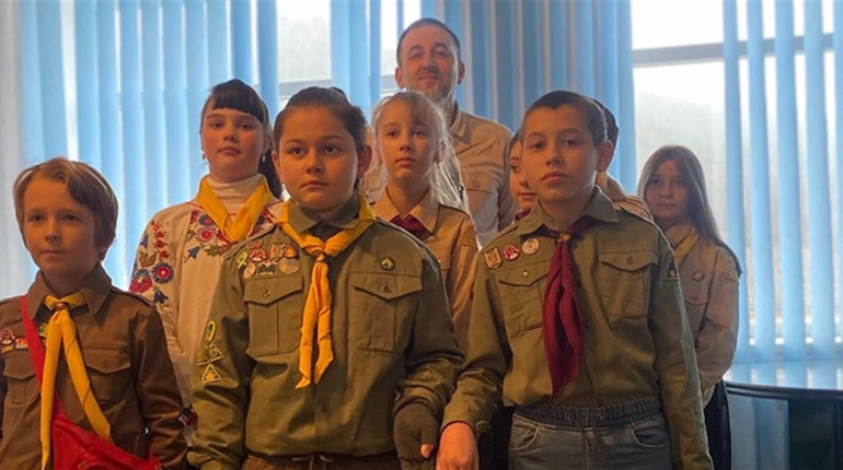 Кременецькі пластуни вже отримали Вифлеємський вогонь