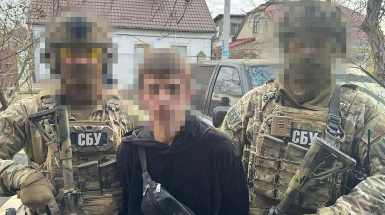 Теракт в Одесі: затримали чоловіка, який виготовив і встановив вибухівку під авто