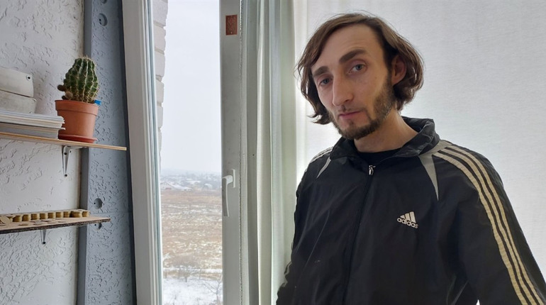 «Творчість для мене найкращі ліки»: як війна перекроїла життя художника Андрія Тодосьєва