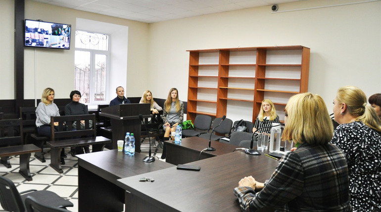 Як можна стати присяжним у суді та яку функцію доведеться виконувати 