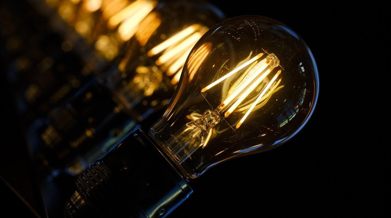 Графік відключення світла на 12 грудня у Барській та Копайгородській громадах