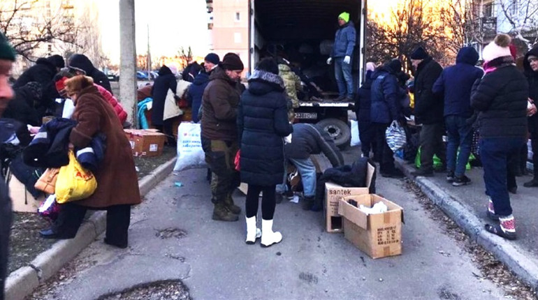 "Індивідуальне" опалення. Жителі окупованого Сіверськодонецька самотужки готують свої оселі до зими