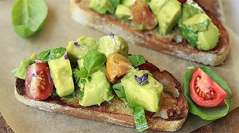 Рецепт дня: гарячі бутерброди на сковороді