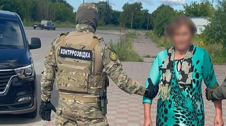 На Сумщині викрили ще одну прихильницю росіян. Її судитимуть за підозрою у держзраді