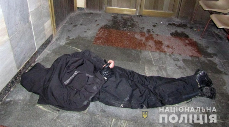 В Новограді затримали двох розбійників, які порізали місцевого жителя