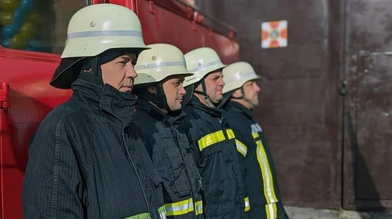 Поповнення серед місцевих пожежних команд Нікопольщини: ще один підрозділ відкрили в Томаківці