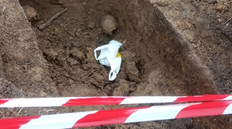 На Чортківщині виявили давнє поховання
