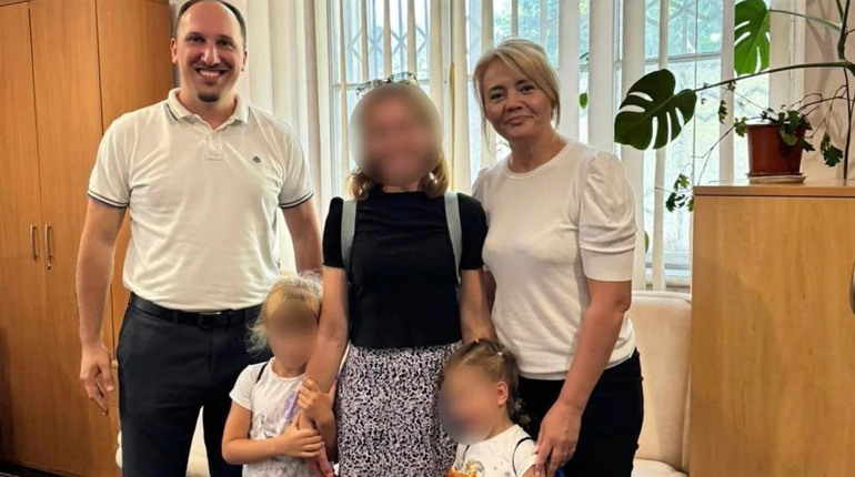 Україна повертає дітей з тимчасово окупованих територій: ще 12 врятованих