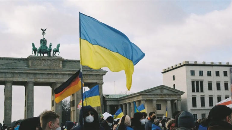 Німеччина різко скоротила виплати українським біженцям: що отримуватимуть новоприбулі