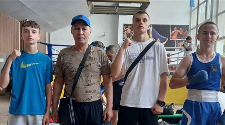 Боксери Вугледарської міської ради успішно виступили на чемпіонаті Донецької області