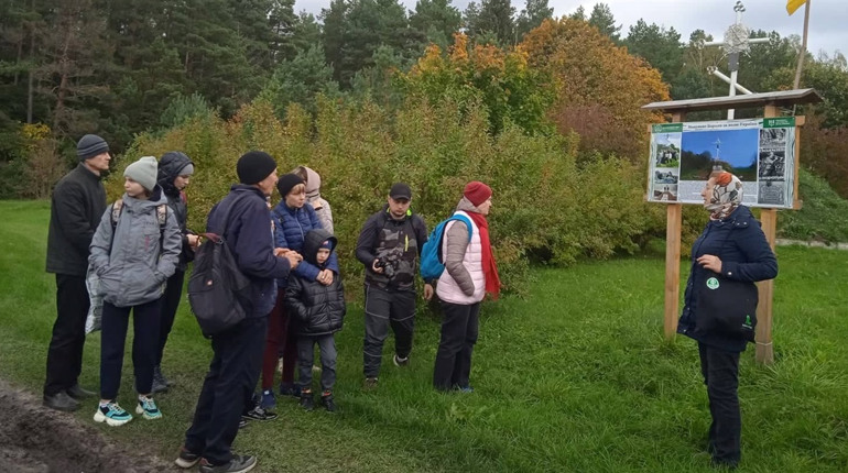 Для внутрішньо переміщених осіб, на Кременеччині організували туристичні маршрути