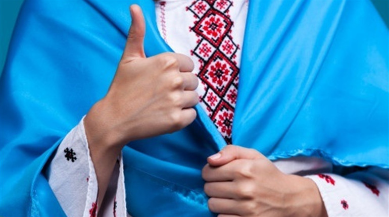 Вчимо українську мову у будь-якому віці: підбірка безкоштовних можливостей у Херсоні