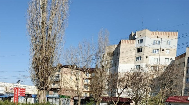 Великдень у Новій Каховці: безлюдне місто у повній тиші