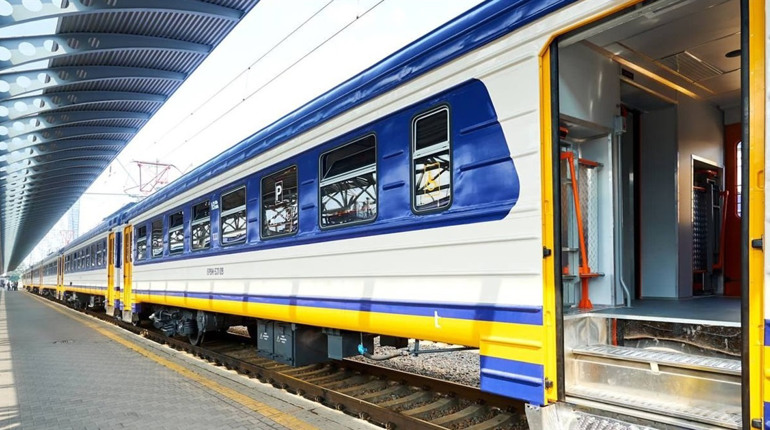 Між Києвом, Фастовом та Білою Церквою запустили модернізовану електричку