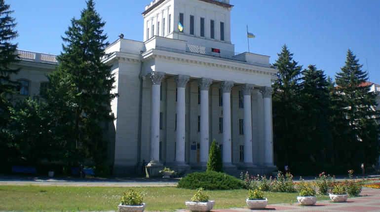 Земля і воля. Навіщо владі Нової Каховки створювати ОТГ