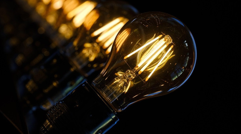 Графік відключення світла на 5 січня у Барській та Копайгородській громадах та на Вінниччині