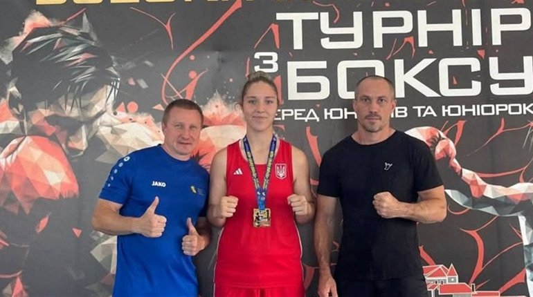 Наша зірка боксу: Василина Оласюк здобула золото та представлятиме Україну в Європі