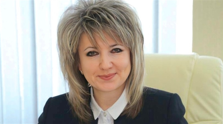 Директорка Нетішинського академічного ліцею стала кращим керівником закладу освіти Хмельниччини