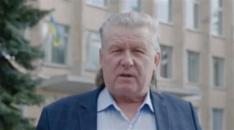 Міський голова Микола Нога: про поминальний день, ремонт доріг та землю для переселенців