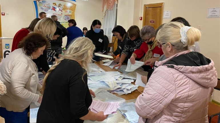 Місцеву владу на Сарненщині обирали менше половини населення