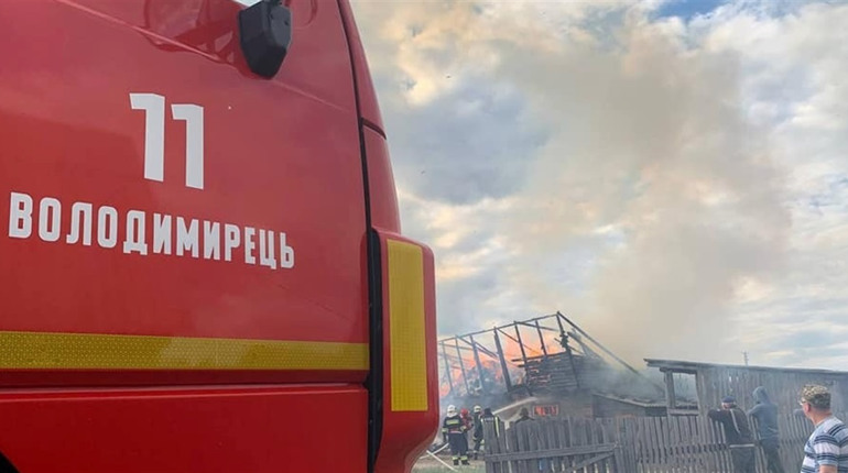 У Воронках пожежа знищила господарську споруду і нанесла суттєві матеріальні втрати