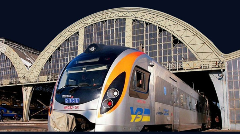 Спростування фейків щодо руху поїздів АТ «Українська залізниця»