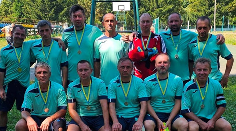 Ветерани глухівського «Спартака» зіграли в турнірі, присвяченому ювілею воїна-футболіста
