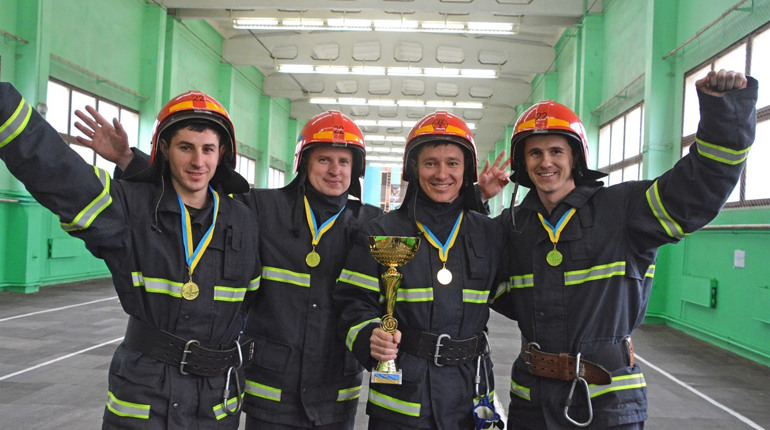 Рятувальники з охорони Рівненської АЕС показали кращі результати  у змаганнях серед команд області