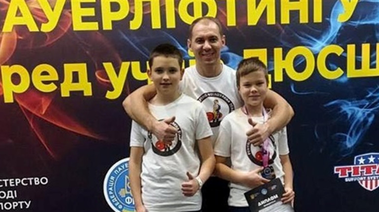 Волноваські юні спортсмени взяли участь у чемпіонаті України з класичного пауерліфтингу