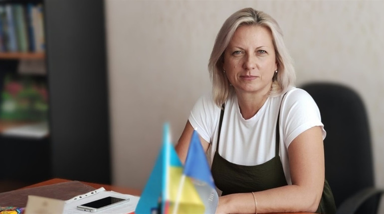 Де знаходяться учні та вчителі Попаснянської громади та чи нараховується зарплата освітянам