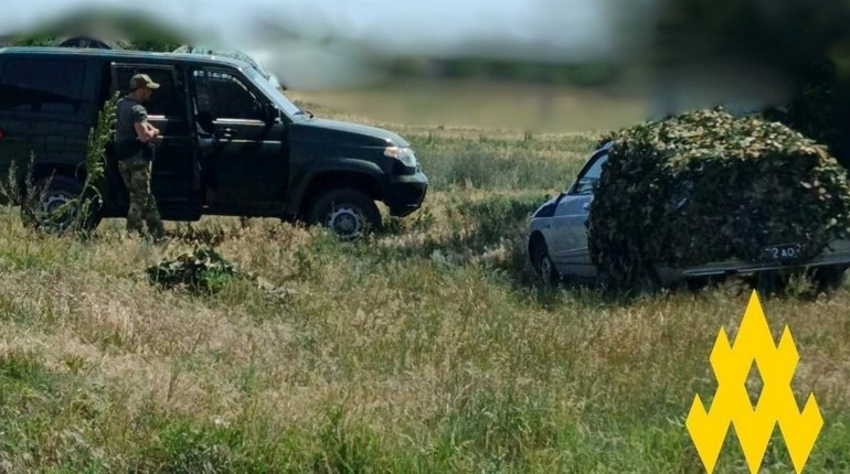Ексвагнерівець спалив на ТОТ Херсонщини армійський автомобіль окупантів