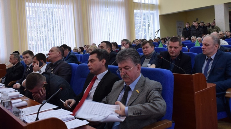 Звіт перенесуть, але сесію скликають: новини Новоград-Волинської міської ради