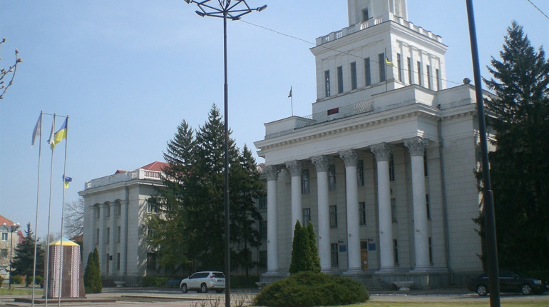 Витрати ростуть, доходи падають 