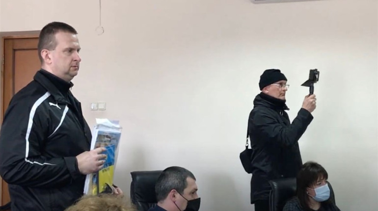 Провокатори в Миколаєві представились журналістами з Херсона і намагались зірвати засідання ТЕБ НС