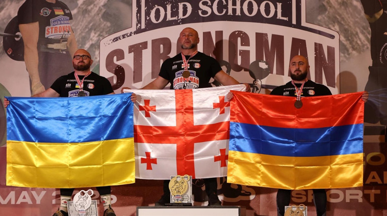 Газаєв виборов срібло і встановив світовий рекорд на чемпіонаті Європи з богатирського багатоборства