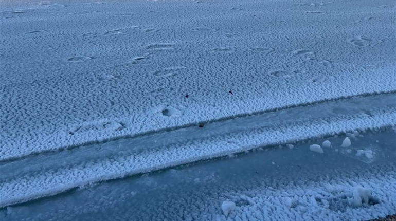 Вихідні в Генічеську: море замерзло, а місто притрушене снігом. У нас багато фото
