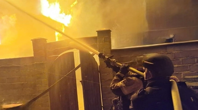 На Херсонщині армія рф завдала ударів по житлових кварталах, критичній та соціальній інфраструктурі