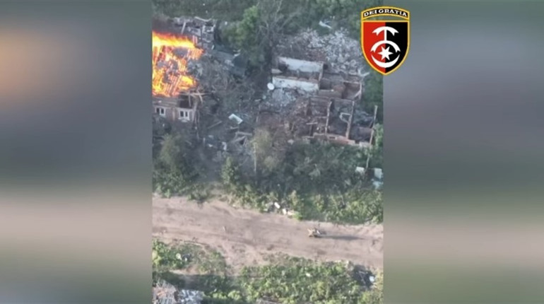 В бригаді показали як окупанти від наших воїнів на велосипедах тікали