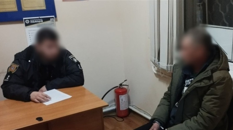 В Овідіополі чоловік незаконно утримував у будинку двох жінок